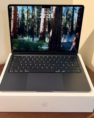 MacBook Air 13” M4 (16GB RAM-512GB SSD) Mezzanotte