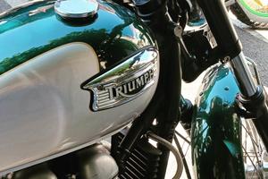 Triumph Bonneville 2001