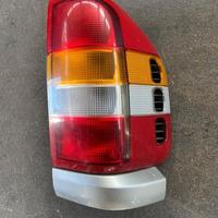 STOP POSTERIORE OPEL FRONTERA