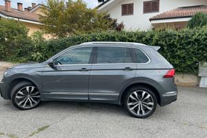 Volkswagen Tiguan 2.0 BTDI 240cv full optional