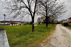 TER. RESIDENZIALE A PIEVE DI SOLIGO