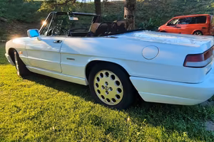 Alfa Romeo Spider 2000 i