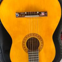 Chitarra classica Gonzales C325