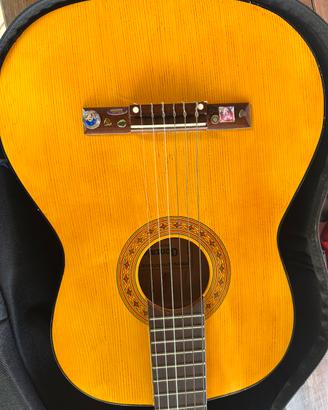 Chitarra classica Gonzales C325