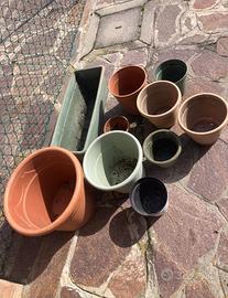 Vasi vasetti ceste e altro