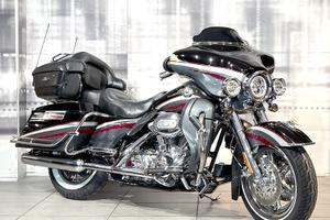 Harley Davidson Electra Glide Ultra Classic Cvo 16