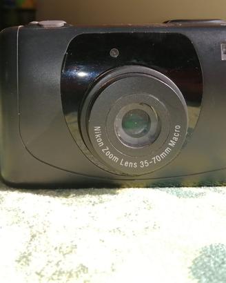 Fotocamera Nikon nera