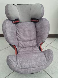 SEGGIOLINO AUTO PER BIMBI 