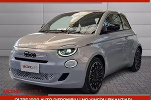 FIAT 500 1.0 hybrid Icon