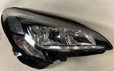 OPEL corsa - fanale anteriore destro