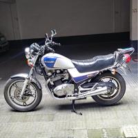 Suzuki GR 650 - 1984