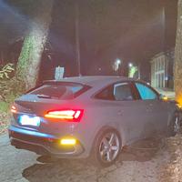 Audi Q5 anno 2021 - sinistrata