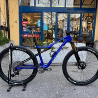mtb ORBEA OIZ M-TEAM FACTORY 2026 tg L BLUE COBALT