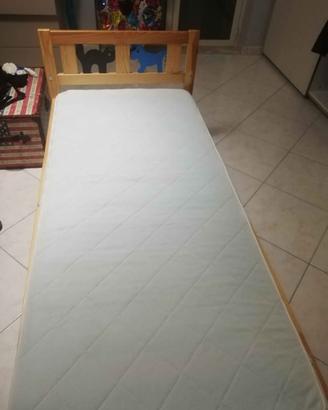 Lettino Bimbi + materasso  dai 2-8 anni
