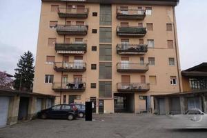 Immobile in asta di 109 m² con 4 locali e box auto