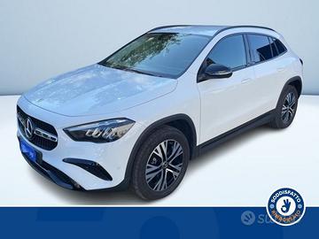 Mercedes-Benz GLA 200 d Automatic 4MATIC Adva...