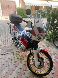 Africa twin 750 xrv