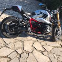 BMW RnineT