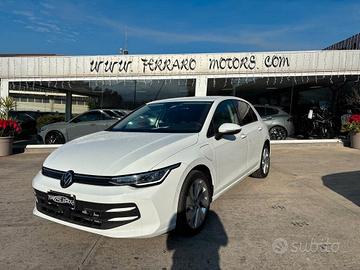 Volkswagen Golf 1.5 TSI eHybrid DSG Style 2025 / K