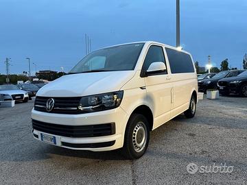 VOLKSWAGEN Caravelle 2.0TDI 150 DSG PC Cruise