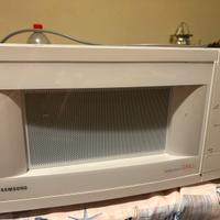 microonde samsung modello M6035