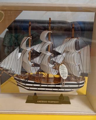 modellino Amerigo vespucci 