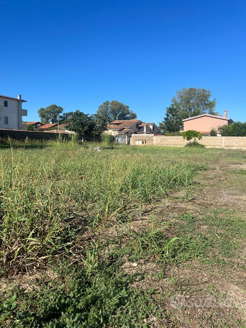 TERRENO EDIFICABILE FIUMICINO VALDEROA - Vista 2