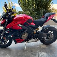 Ducati Streetfighter V4 2024