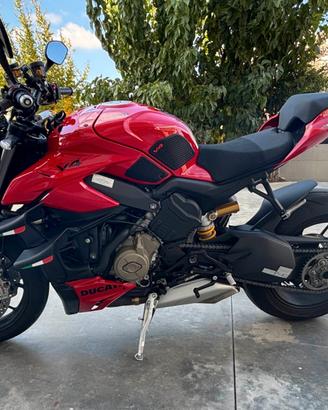 Ducati Streetfighter V4 2024