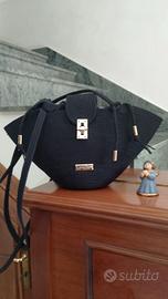 Borse realizzate interamente a mano