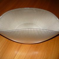 Coppa in vetro soffiato