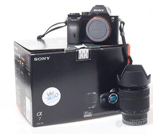 FOTOCAMERA DIGITALE MIRRORLESS SONY A7 + 28-70 OSS