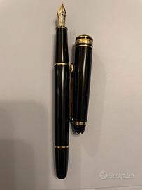 Penna stilografica Mont Blanc meisterstuck 4810