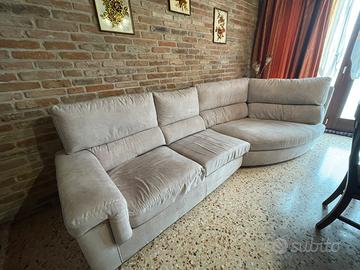 Divano ad angolo