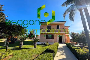 Lussuosa villa indipendente a Tremmilia