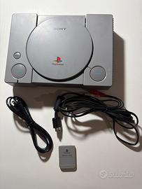 PlayStation 1 Giapponese SCPH-7000 NTCJ