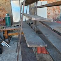 Armadi e banconi in ferro officina