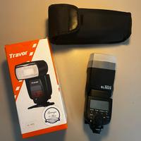 Flash Travor SpeedLite SL582S