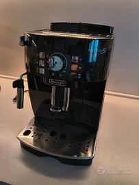 macchina da caffè  DeLonghi magnifica S