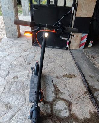 monopattino segway F40 i