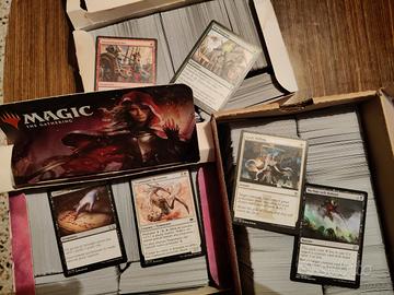 25kg di carte MTG  dai primi anni 2000 ad oggi