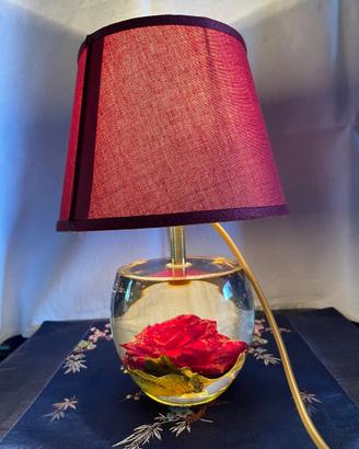 Lampada con Rosa Vintage