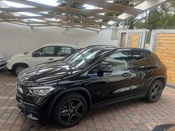 Mercedes-benz GLA 250 180 Automatic AMG Line Premi