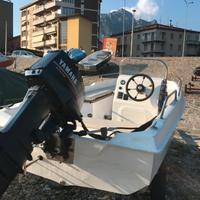 Barca Trimarano Open + Yamaha 25CV