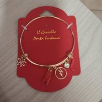 braccialetto portafortuna 