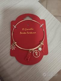 braccialetto portafortuna 