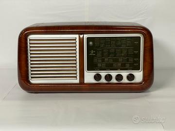 Radio a valvole in radica vintage - Magnadyne s104