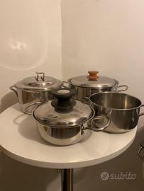 Set di pentole