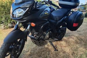 Suzuki v strom 650 dl  2014