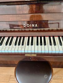 Pianoforte verticale Doina